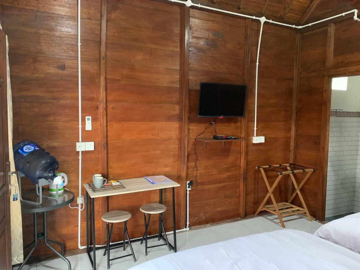 Tanah Penida Bungalows Ped Zewnętrze zdjęcie